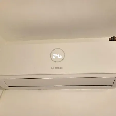 Cedonia Apartment *